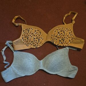 Lively Leopard Print Tan Bra & Heather Gray Everyday T-Shirt Bra Duo